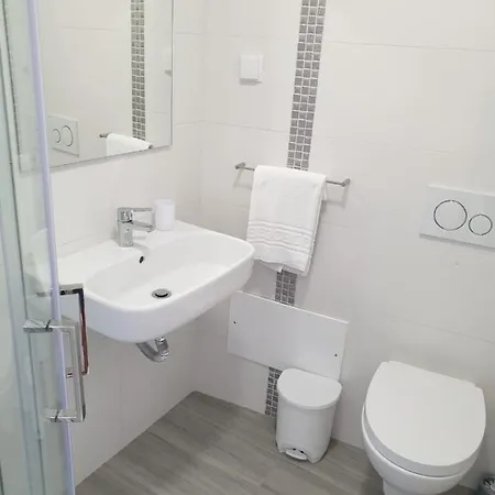 Stella Di Mare Local بيت ضيافة فيغيورا دا فوز